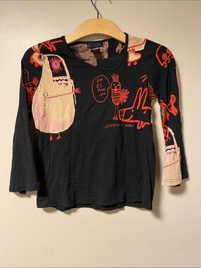 Custo Barcelona Black 3/4 Bell-sleeve Tee with Red and Cream Illustrations